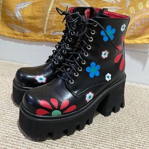 Free spirit chunky lamoda boot size 9